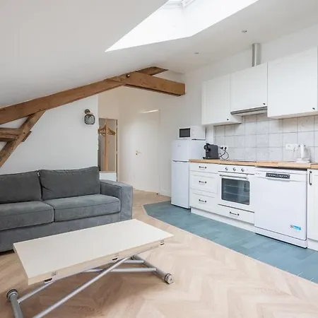 Apartament Autonome *